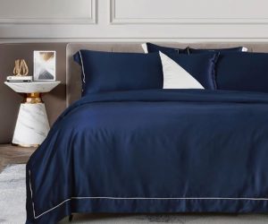 Dark Blue Lyocell 4-Piece Bedding Set – Soft, Breathable Bed Linen (Twin / Full / Queen / King)