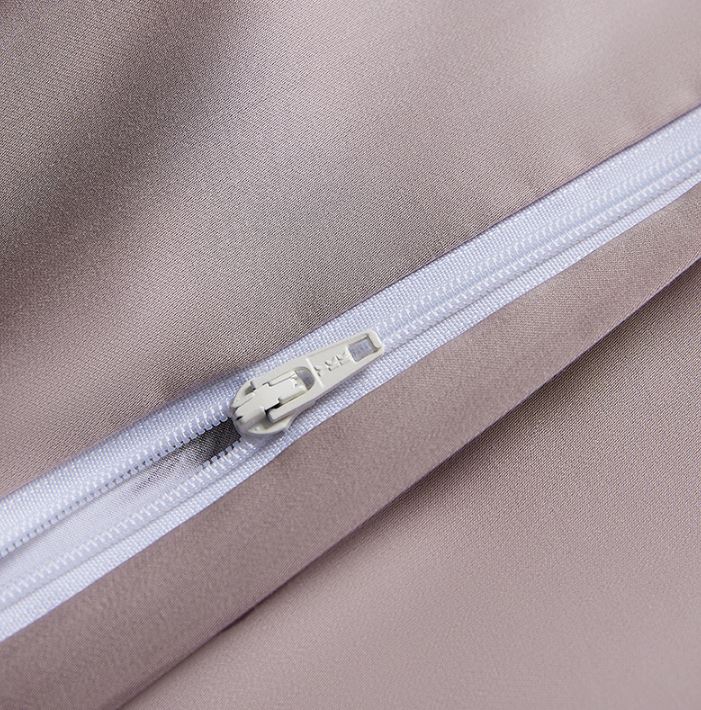 Lyocell Luxury Feather Print 4-Piece Bedding Set – Spring & Summer Bed Linen (Single / Double / King) - Image 2