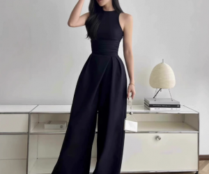 Stretch Sleeveless Vest Top with Pleated Wide-Leg Pants Set, Black Polyester Fiber