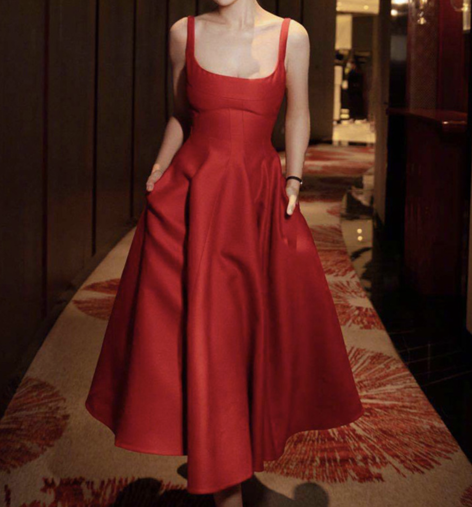 French-Style Light Evening Dress, Elegant Polyester Fiber in White, Black & Red